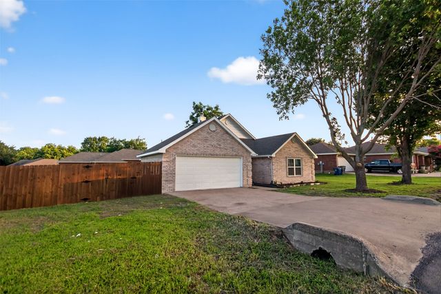 416 Griffin Street, Lancaster, TX 75146
