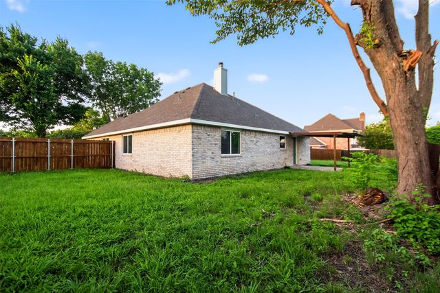 416 Griffin Street, Lancaster, TX 75146