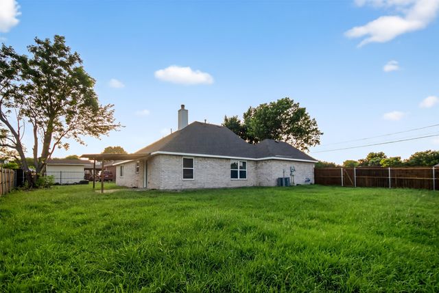 416 Griffin Street, Lancaster, TX 75146