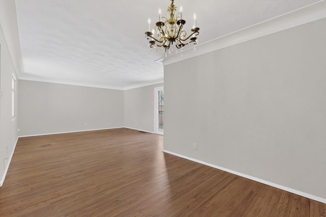 1317 Kentucky Street NE, Albuquerque, NM 87110