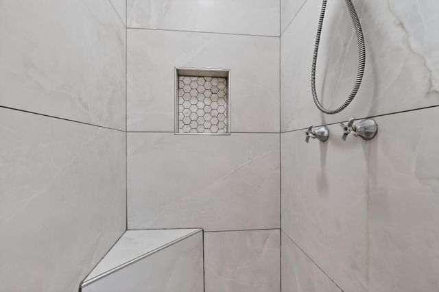 1317 Kentucky Street NE, Albuquerque, NM 87110