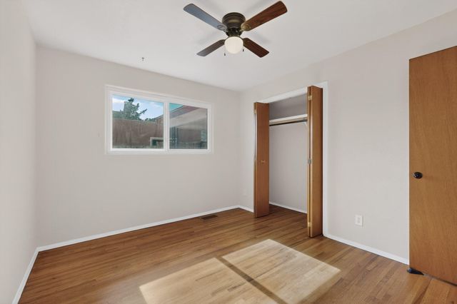 1317 Kentucky Street NE, Albuquerque, NM 87110