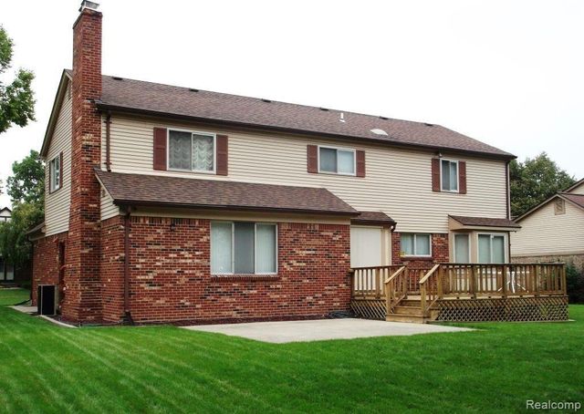 720 SHELLEY Drive, Rochester Hills, MI 48307