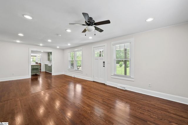 4405 Old Buncombe Road, Greenville, SC 29617