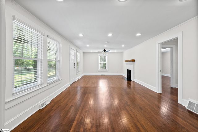 4405 Old Buncombe Road, Greenville, SC 29617