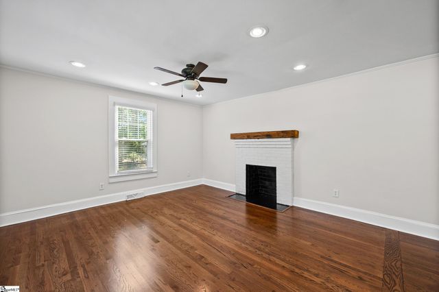 4405 Old Buncombe Road, Greenville, SC 29617