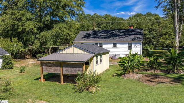 4405 Old Buncombe Road, Greenville, SC 29617