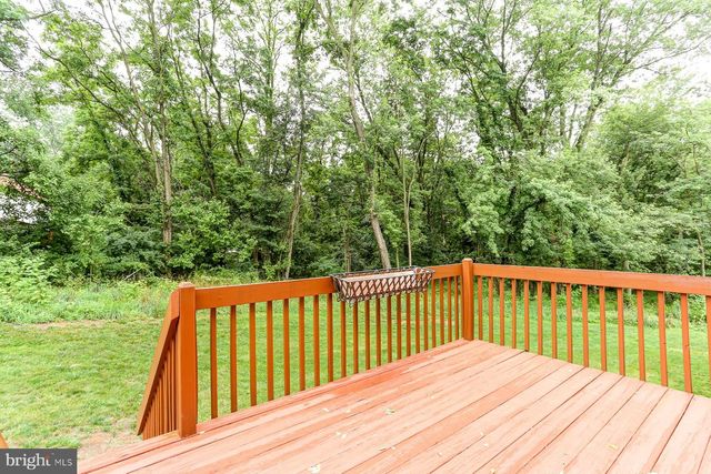 19 SHYBROOK CT, Elizabethtown, PA 17022