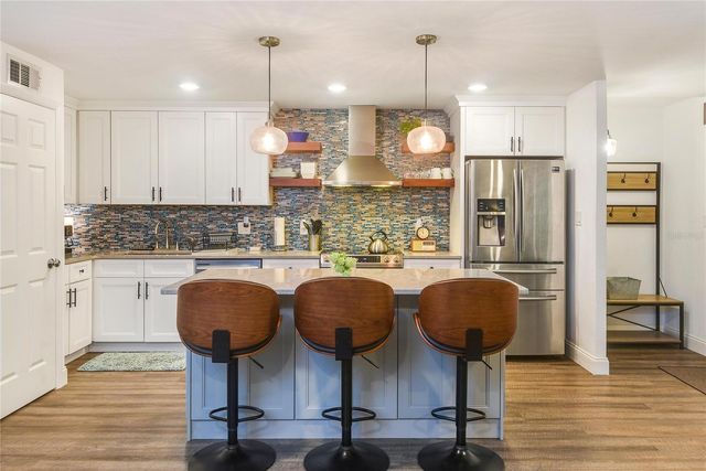 101 S INTERLACHEN AVENUE 104, Winter Park, FL 32789