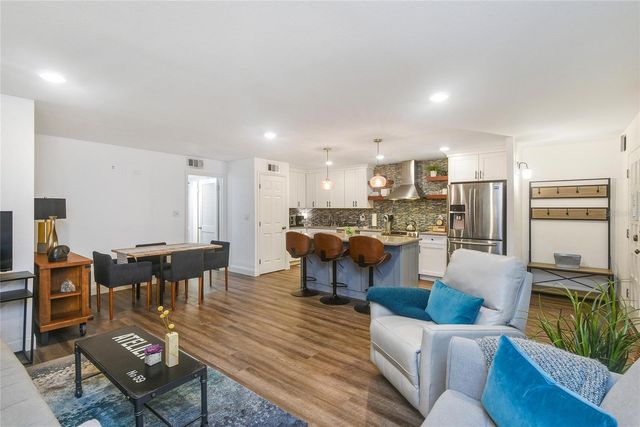 101 S INTERLACHEN AVENUE 104, Winter Park, FL 32789