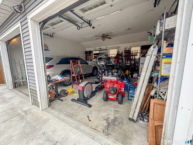 207 Stadley Rough Road, Danbury, CT 06811