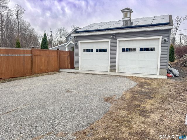 207 Stadley Rough Road, Danbury, CT 06811