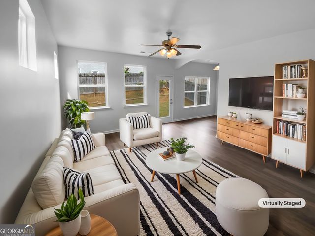 148 Hill Side Way, Hiram, GA 30141