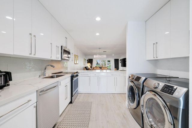 1031 Citrus Way 102-d, Delray Beach, FL 33445