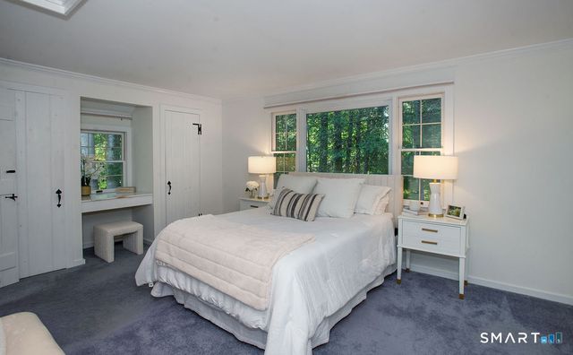531 Cheese Spring Road, New Canaan, CT 06840