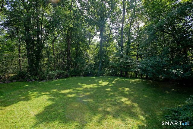 531 Cheese Spring Road, New Canaan, CT 06840