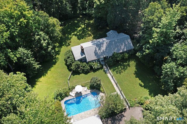 531 Cheese Spring Road, New Canaan, CT 06840