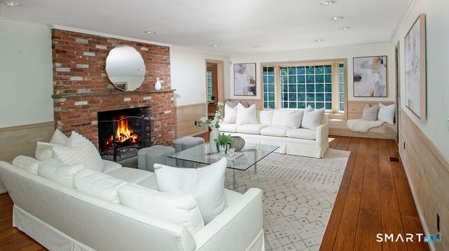 531 Cheese Spring Road, New Canaan, CT 06840