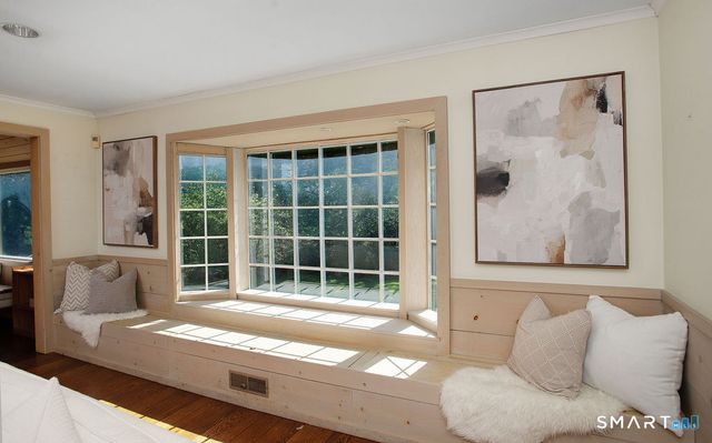 531 Cheese Spring Road, New Canaan, CT 06840