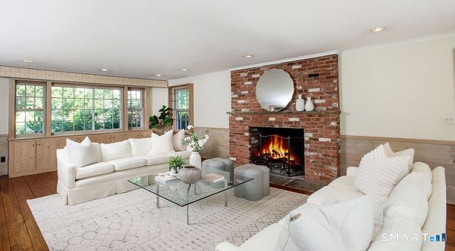 531 Cheese Spring Road, New Canaan, CT 06840