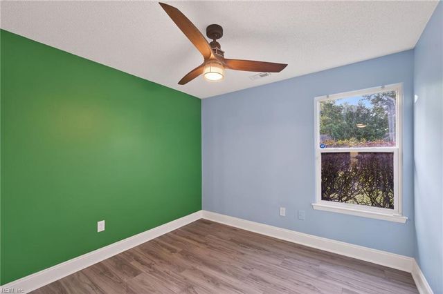 2604 Saint Regis LN, Virginia Beach, VA 23453