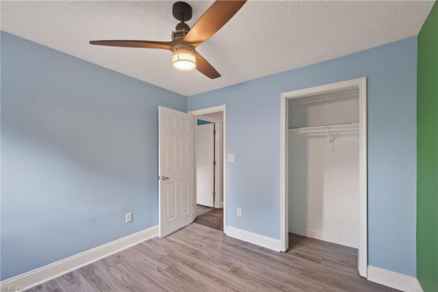2604 Saint Regis LN, Virginia Beach, VA 23453