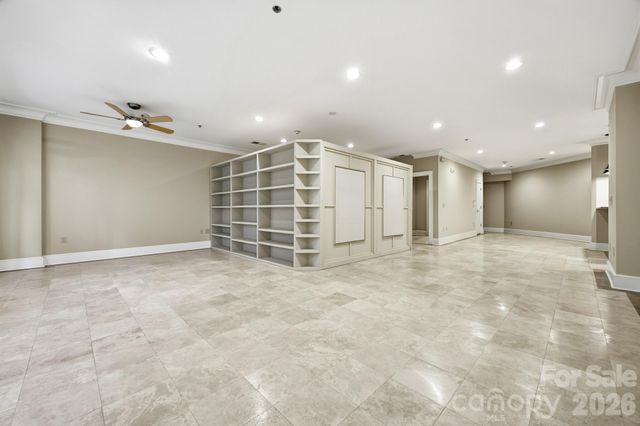 21 Battery Park Avenue 307, Asheville, NC 28801