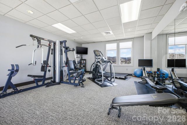 21 Battery Park Avenue 307, Asheville, NC 28801