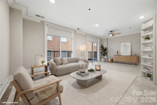 21 Battery Park Avenue 307, Asheville, NC 28801