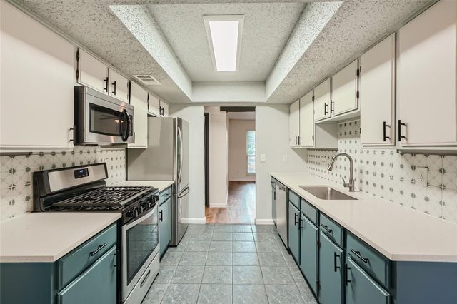 3305 Broken Spoke TRL, Georgetown, TX 78628