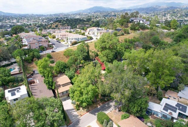 1337 Oak Hill Place, South Pasadena, CA 91030