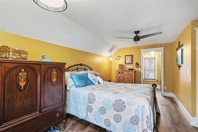 1012 Mills Street, Kalamazoo, MI 49001