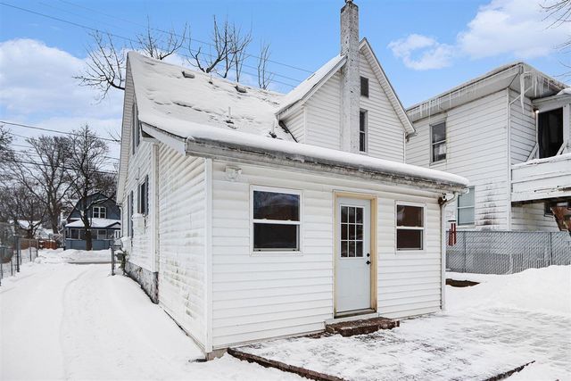 1012 Mills Street, Kalamazoo, MI 49001