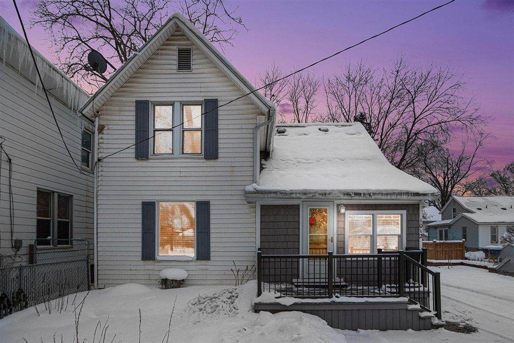 1012 Mills Street, Kalamazoo, MI 49001