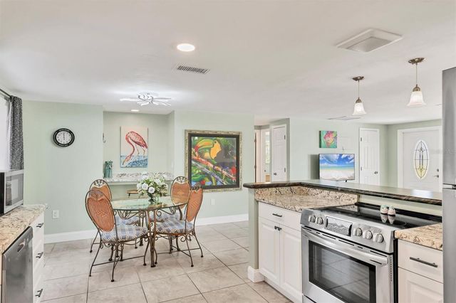 39 1ST AVENUE, Englewood, FL 34223