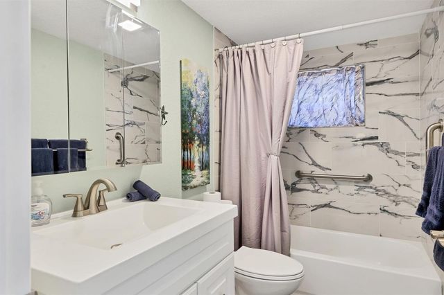 39 1ST AVENUE, Englewood, FL 34223