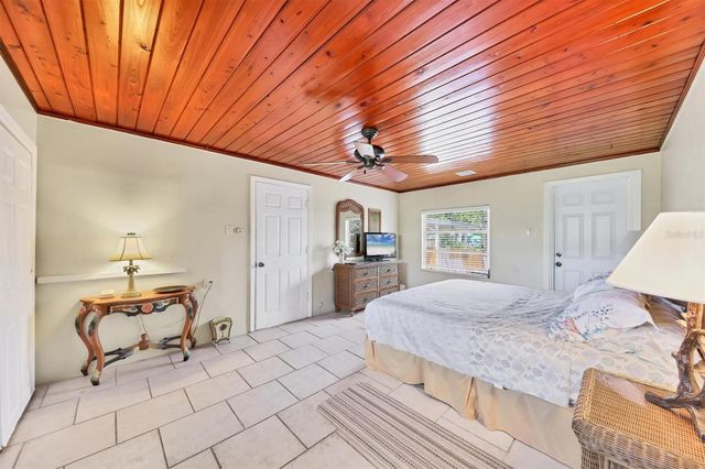 39 1ST AVENUE, Englewood, FL 34223