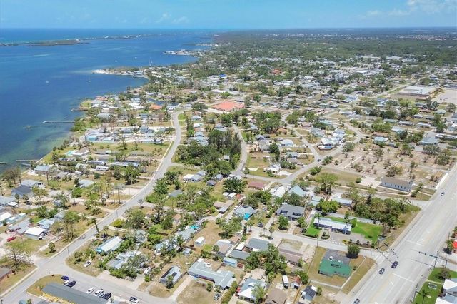 39 1ST AVENUE, Englewood, FL 34223