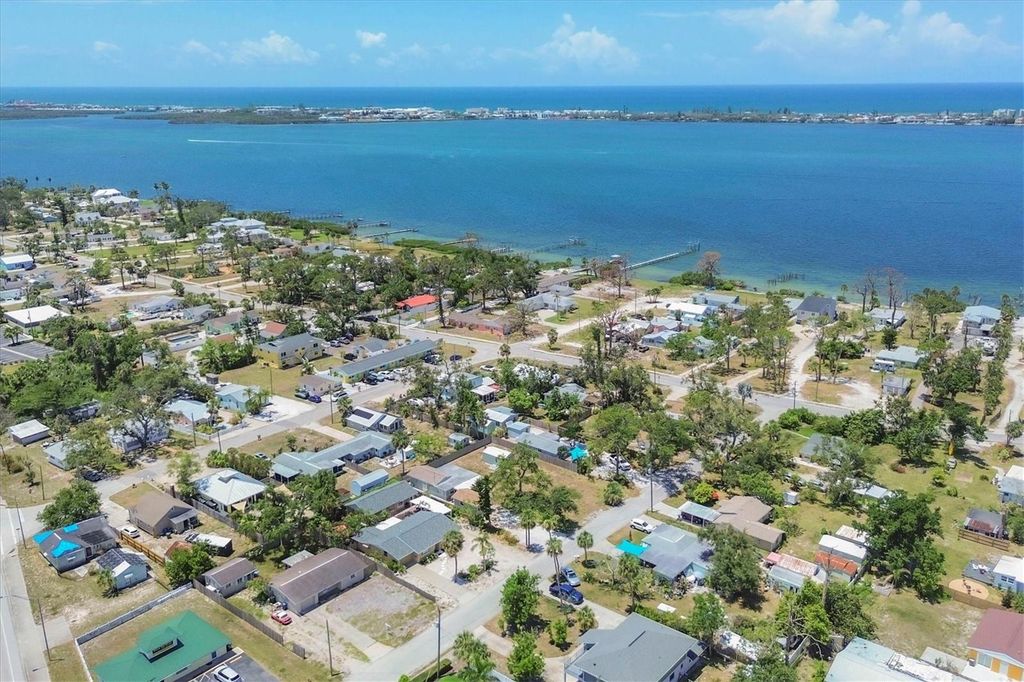 39 1ST AVENUE, Englewood, FL 34223