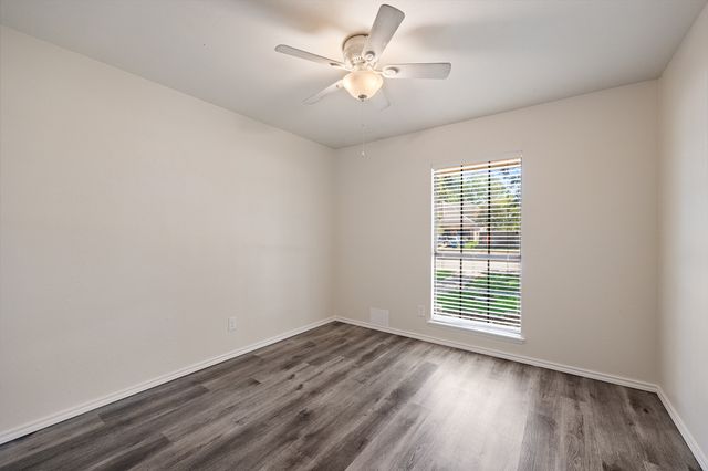 6117 Scenic Drive, Rowlett, TX 75088