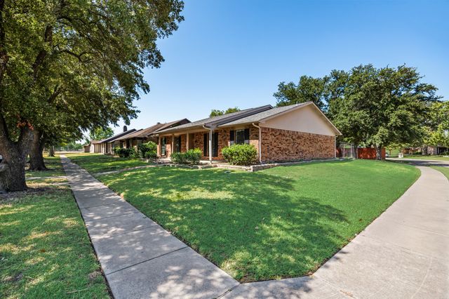6117 Scenic Drive, Rowlett, TX 75088