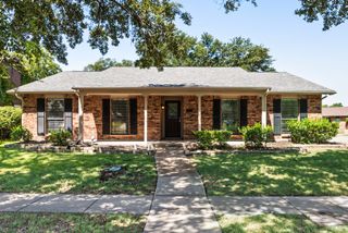 6117 Scenic Drive, Rowlett, TX 75088