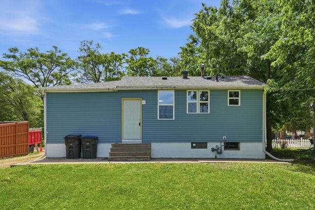 635 8th Avenue W, Milan, IL 61264
