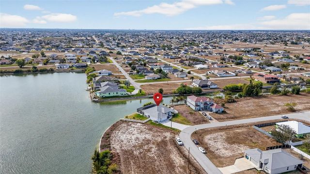 230 NE 18TH STREET, Cape Coral, FL 33909