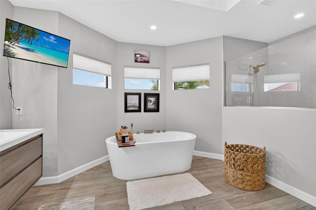 230 NE 18TH STREET, Cape Coral, FL 33909