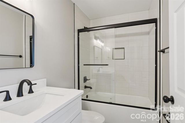 827 4th Street W, Charlotte, NC 28202