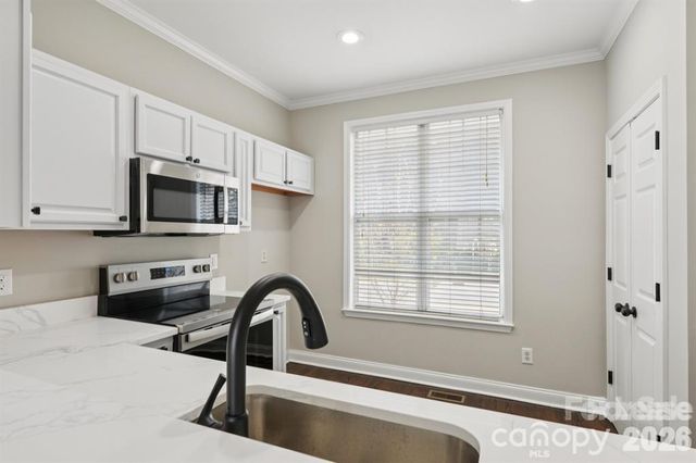 827 4th Street W, Charlotte, NC 28202