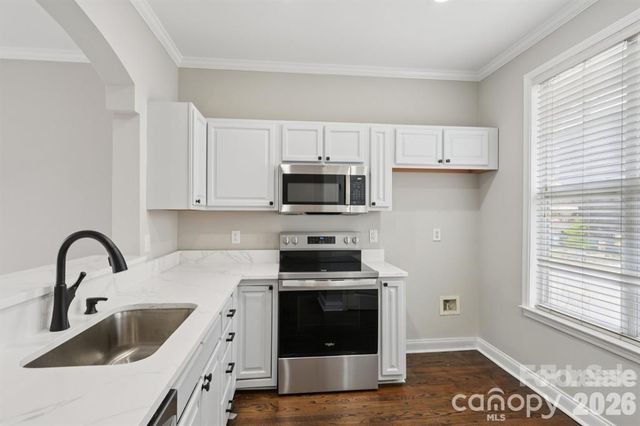 827 4th Street W, Charlotte, NC 28202