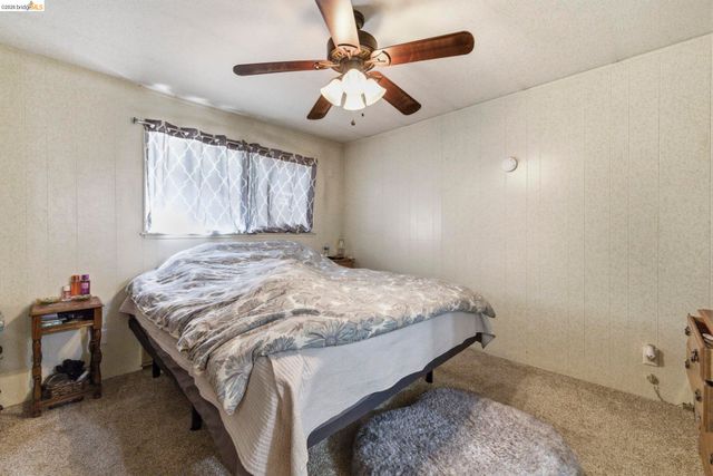 17221 Smokey River Dr, Sonora, CA 95370