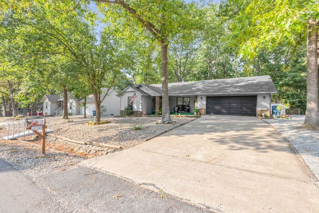 22 Sunderland Drive, Bella Vista, AR 72714
